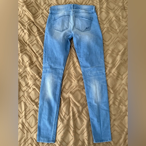 Express Jeans - Picture 2 of 3